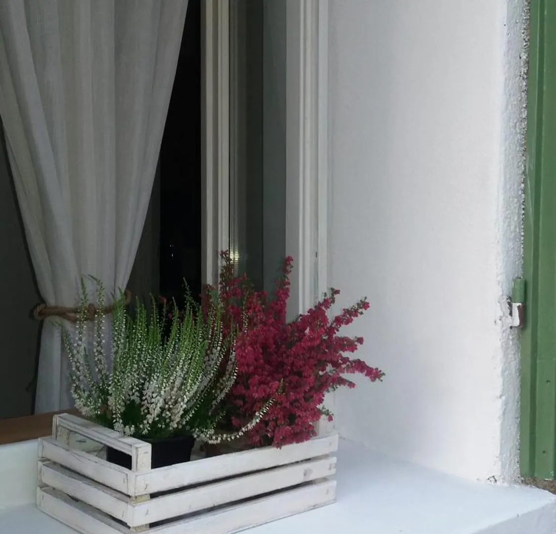 Ca' Nova - Casa In Antico Borgo Διαμέρισμα Laveno-Mombello 0*,  Ιταλία